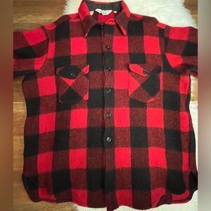 Vintage Woolrich Red and black buffalo plaid  shirt.  Very thick and heavy. XXL